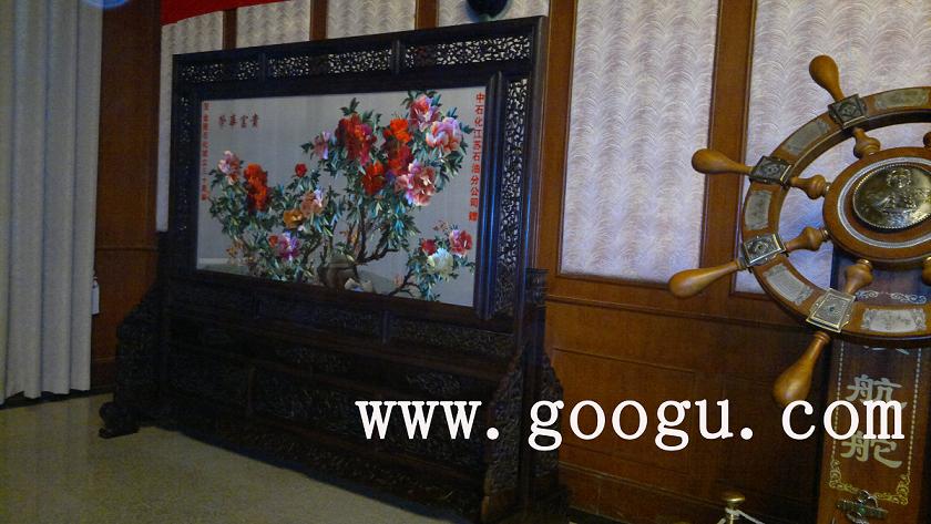中石化會議刺繡擺件，中石油公司贈 嬌古蘇繡禮品